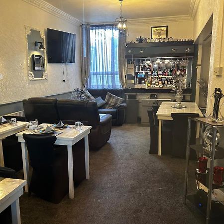 Bed and Breakfast The Rhyl à Blackpool Extérieur photo