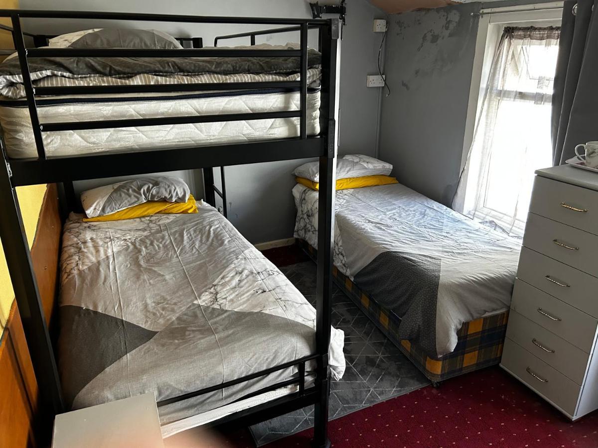 Bed and Breakfast The Rhyl à Blackpool Extérieur photo