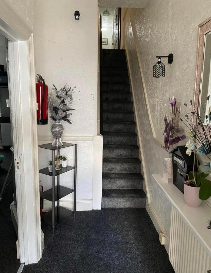 Bed and Breakfast The Rhyl à Blackpool Extérieur photo